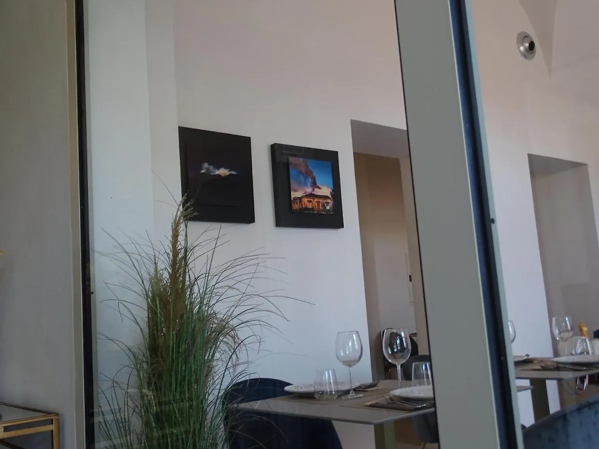 20 Miglia Boutique Hotel Katanya İtalya